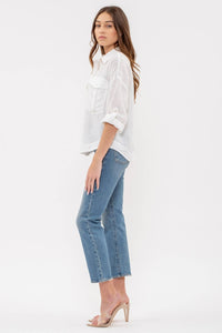 Lightweight Collared Button Down