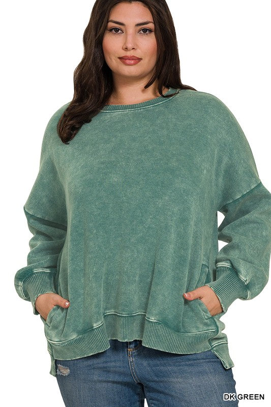 Curvy Green Soft Pocket Pullover