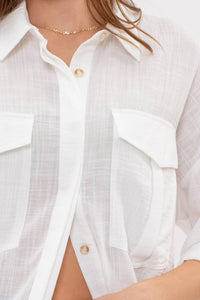 Lightweight Collared Button Down