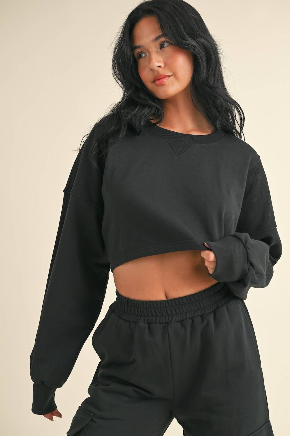 French Terry Oversized Crop Sweatshirt and Wide Leg Cargo Pa: Black / L